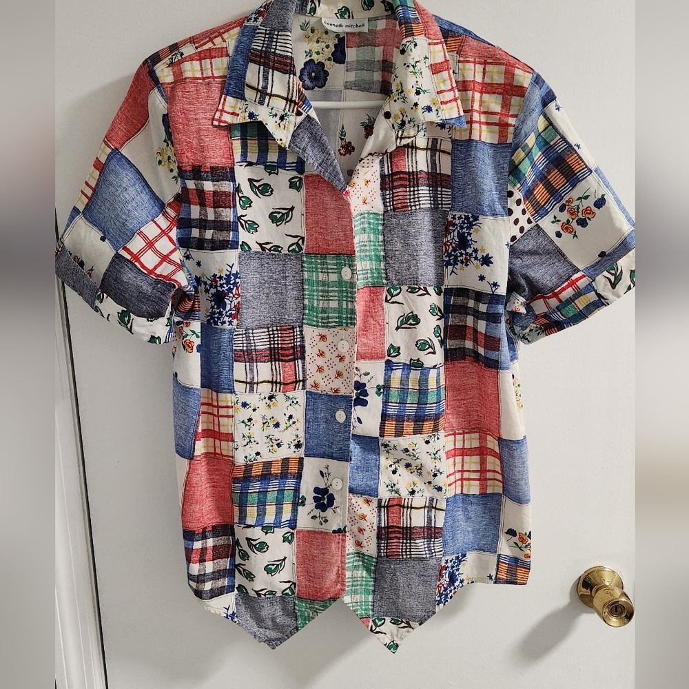 Kenneth Mitchell Women's Printed Patchwork Short Sleeve Shirt, Size L